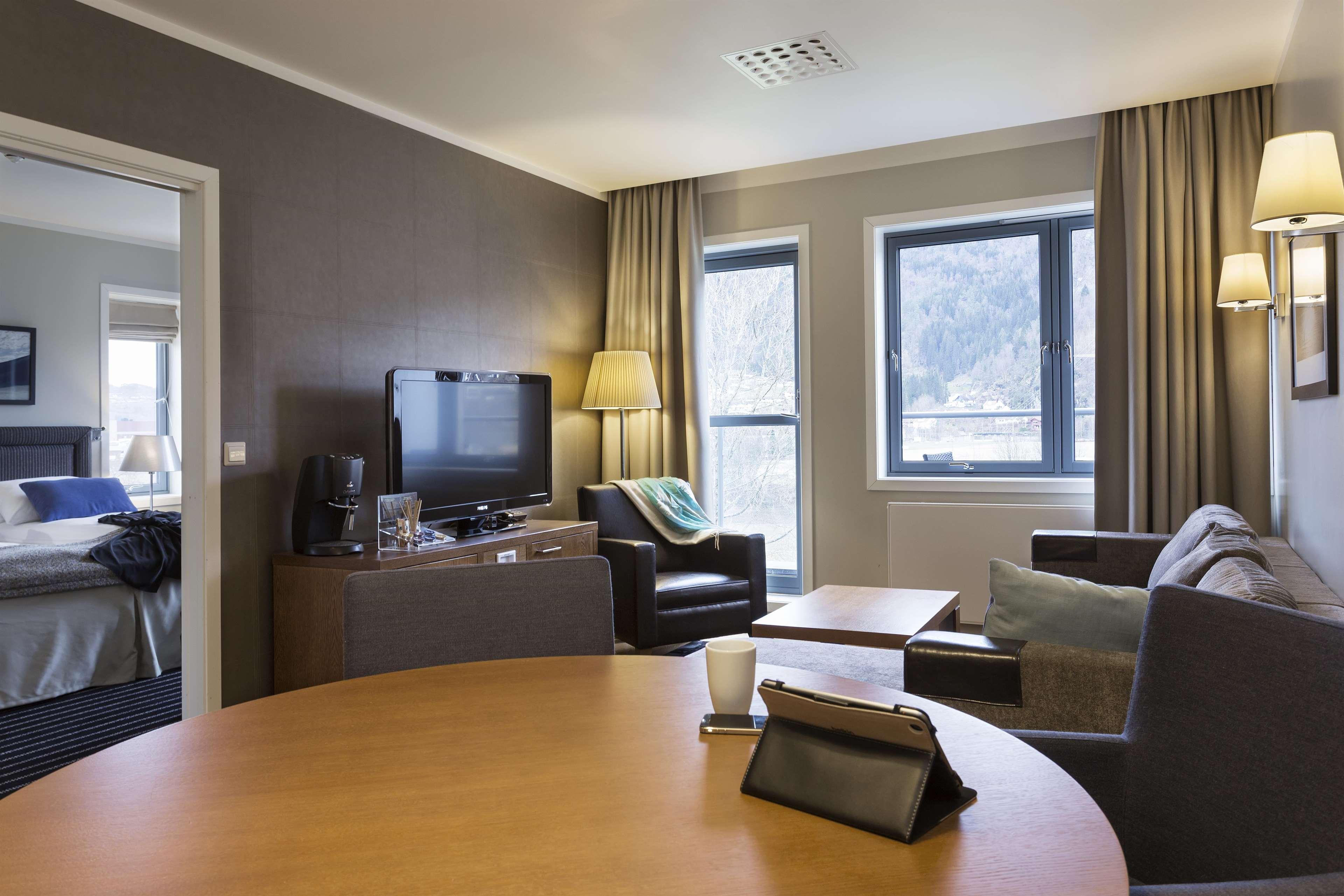 Førde Scandic Sunnfjord Hotel & Spa מראה חיצוני תמונה