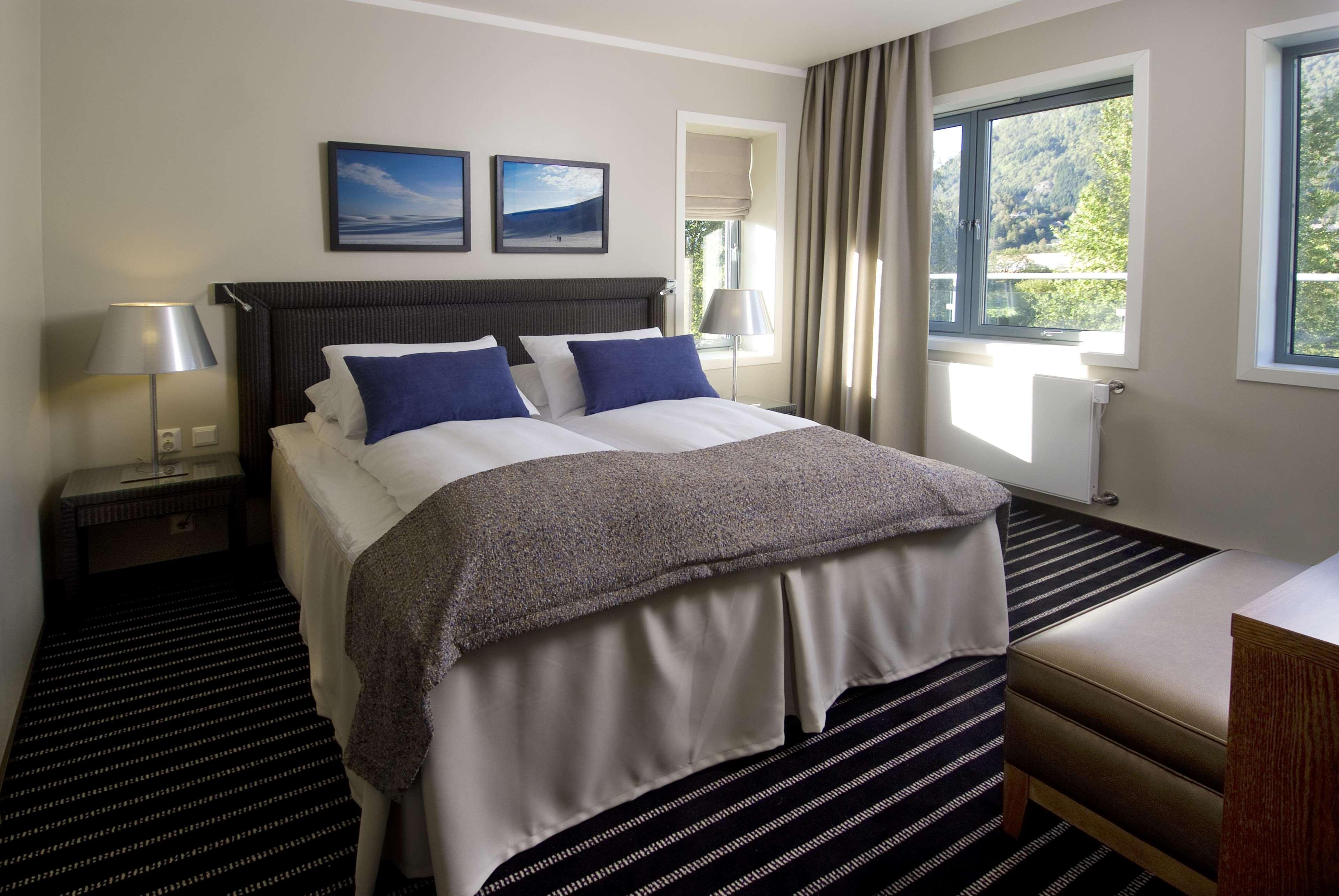 Førde Scandic Sunnfjord Hotel & Spa מראה חיצוני תמונה