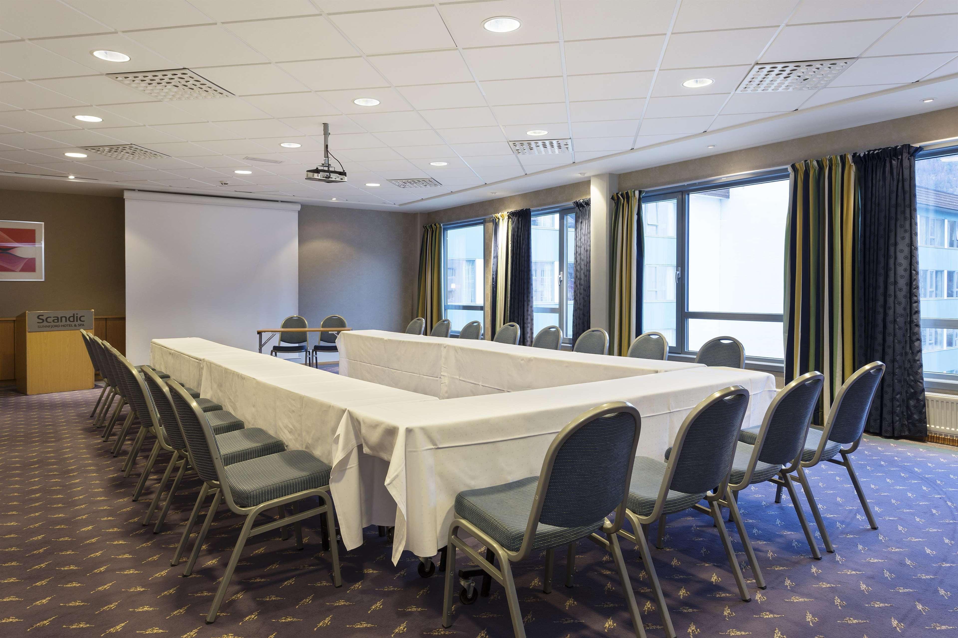 Førde Scandic Sunnfjord Hotel & Spa מראה חיצוני תמונה