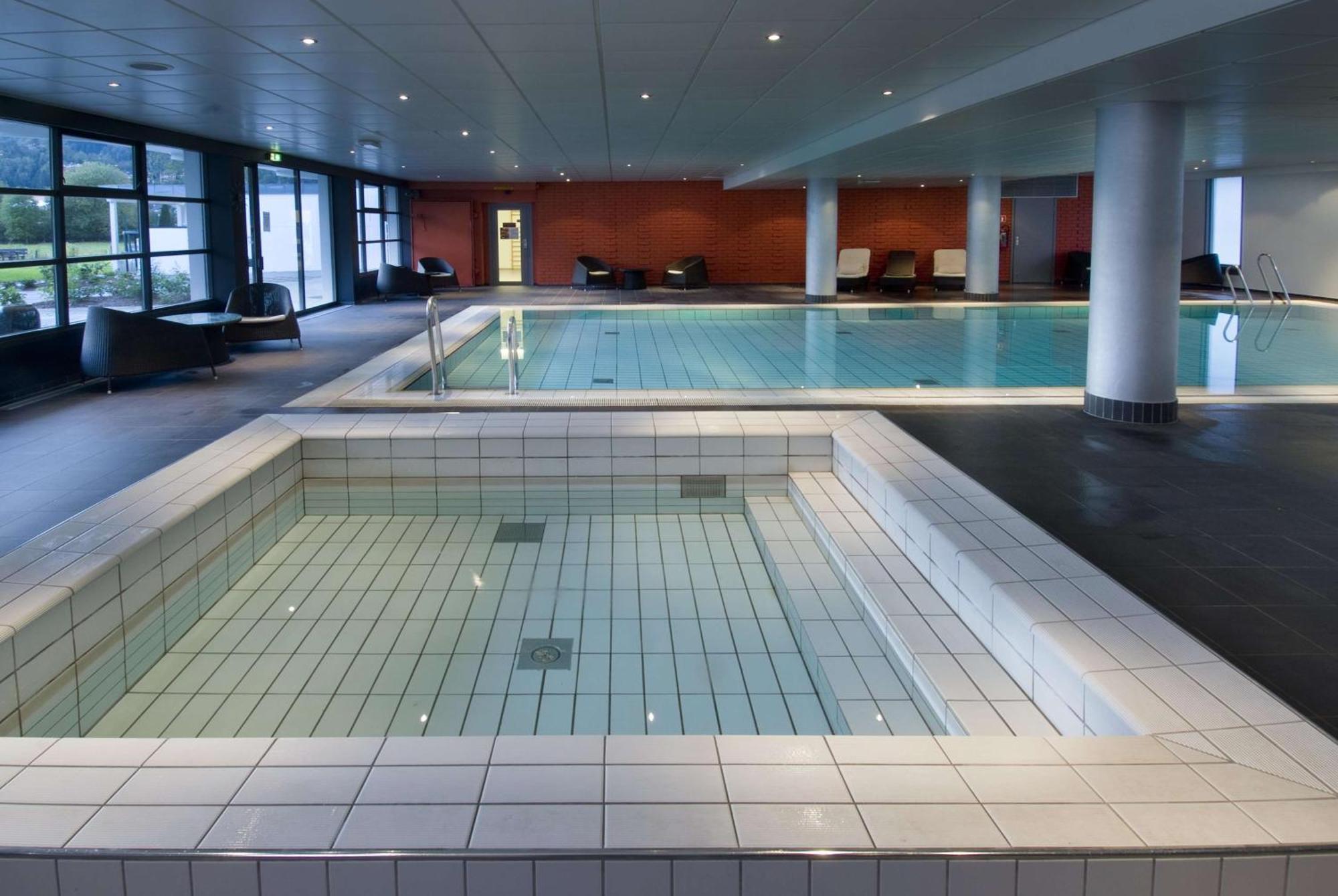 Førde Scandic Sunnfjord Hotel & Spa מראה חיצוני תמונה