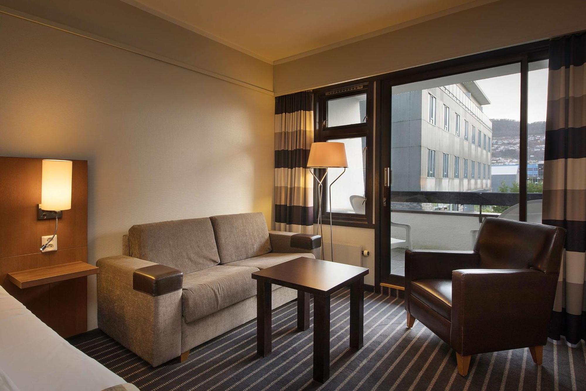 Førde Scandic Sunnfjord Hotel & Spa מראה חיצוני תמונה
