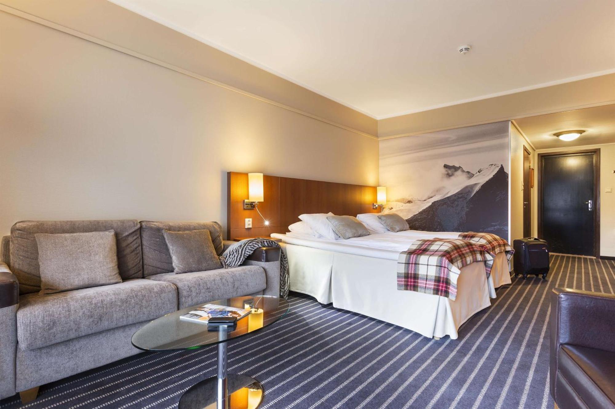 Førde Scandic Sunnfjord Hotel & Spa מראה חיצוני תמונה