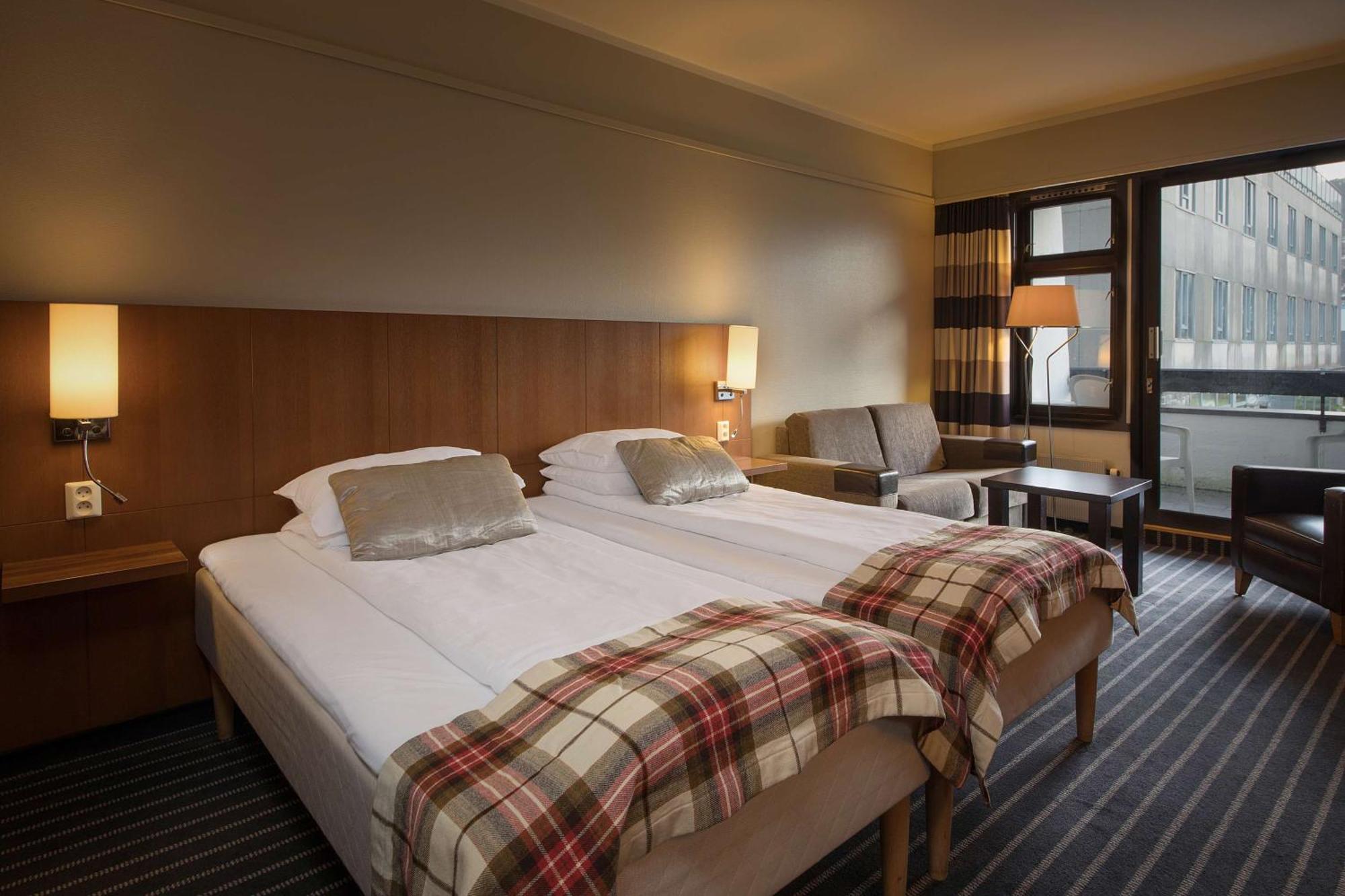 Førde Scandic Sunnfjord Hotel & Spa מראה חיצוני תמונה